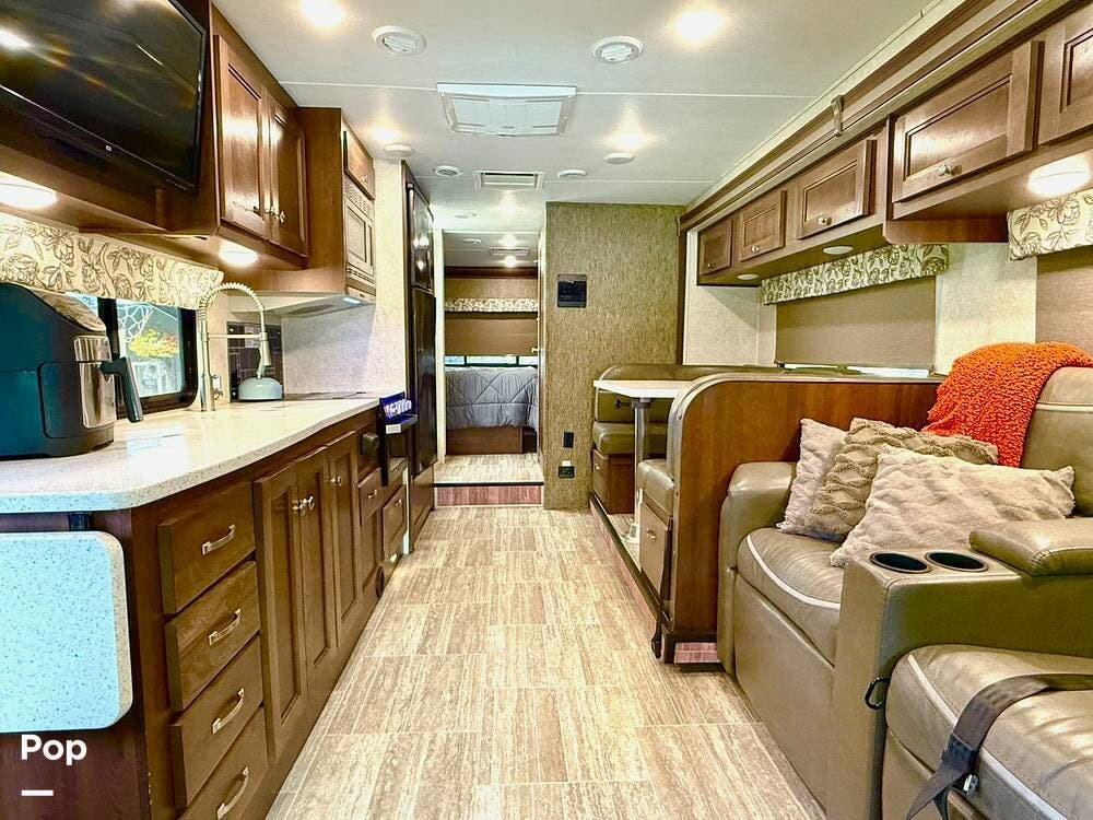 2019 Forest River Forester 3011DS - Used Class C For Sale by Pop RVs in Yelm, Washington features Generator, Leveling Jacks, Slideout, Awning, Air Conditioning