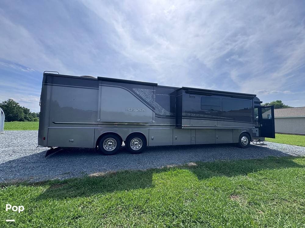Used 2019 Winnebago Horizon 42Q available in Indian Trail, North Carolina