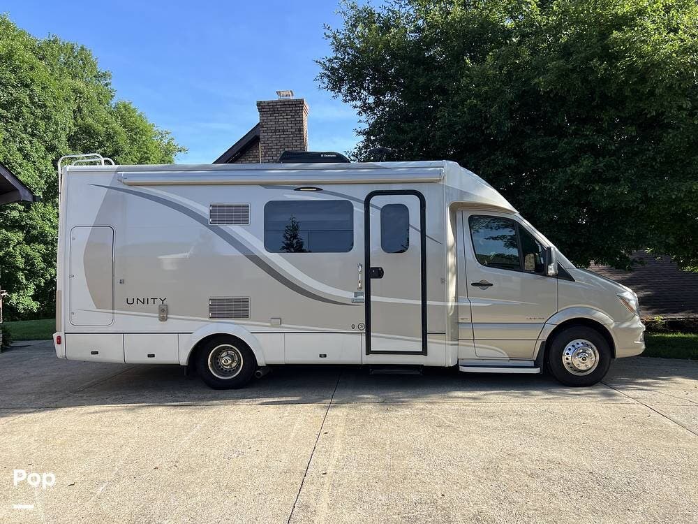 2014 Leisure Travel Unity U24MB - Used Class B+ For Sale by Pop RVs in Georgetown, Indiana features Generator, Air Conditioning, Leveling Jacks, Slideout, Awning