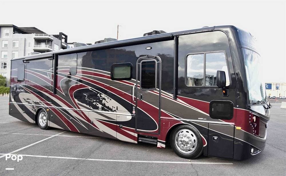 2020 Pace Arrow 36U by Fleetwood from Pop RVs in Wilmington, California