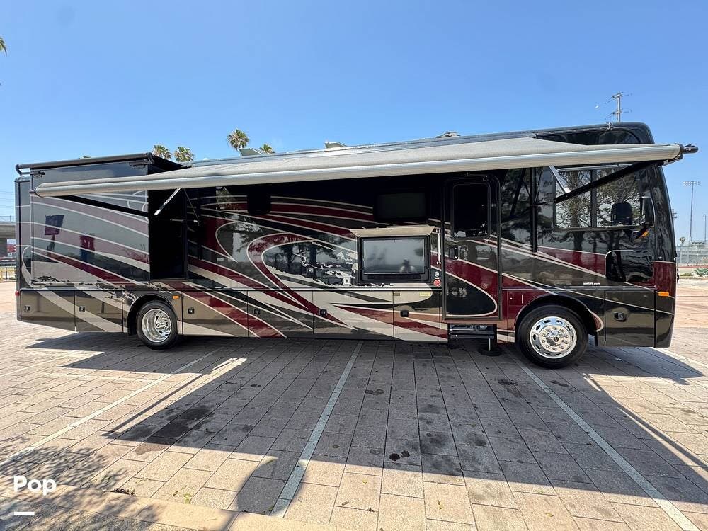 2020 Pace Arrow 36U by Fleetwood from Pop RVs in Wilmington, California