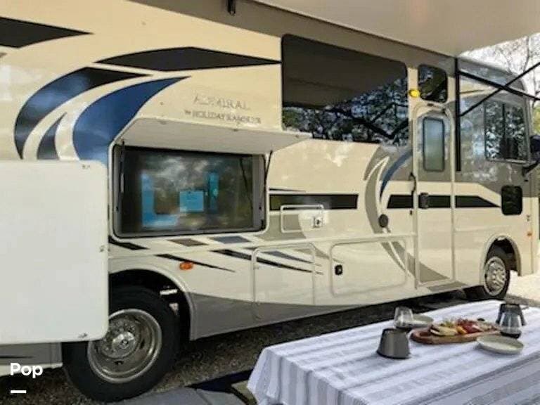 2022 Holiday Rambler Admiral 29M - Used Class A For Sale by Pop RVs in Estell Manor, New Jersey features Air Conditioning, Awning, Leveling Jacks, Slideout, Generator