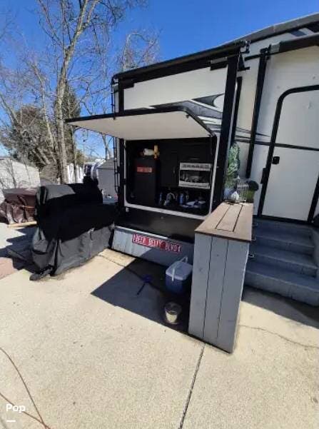 2020 Forest River Sierra 38FKOK - Used Fifth Wheel For Sale by Pop RVs in West Columbia, South Carolina features Slideout