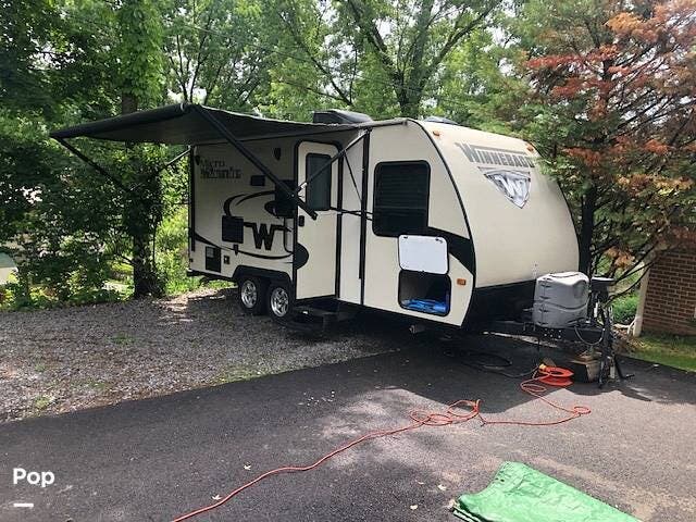 Used 2016 Winnebago Micro Minnie 2106DS available in Pittsburgh, Pennsylvania