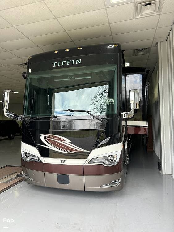 2022 Tiffin Allegro Bus 45opp - Used Diesel Pusher For Sale by Pop RVs in Fort Payne, Alabama features Awning, Leveling Jacks, Air Conditioning, Generator, Slideout