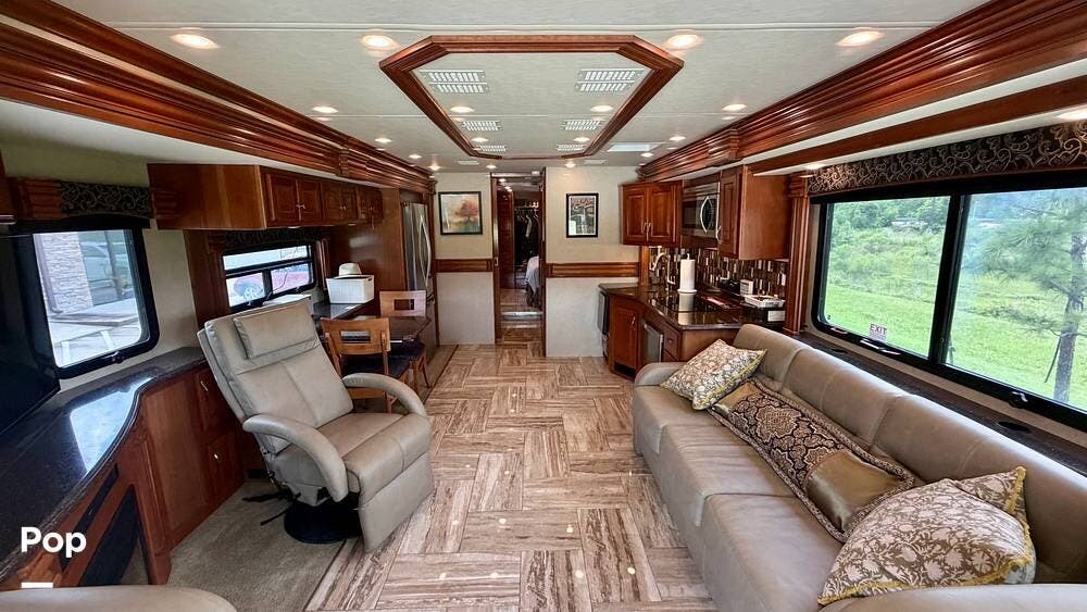 2017 Fleetwood Discovery 37R - Used Diesel Pusher For Sale by Pop RVs in Magnolia, Texas features Slideout, Air Conditioning, Awning, Generator, Leveling Jacks