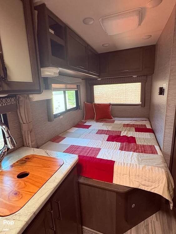 Used 2021 Thor Motor Coach Freedom Elite 23h available in Canyon Lake, Texas
