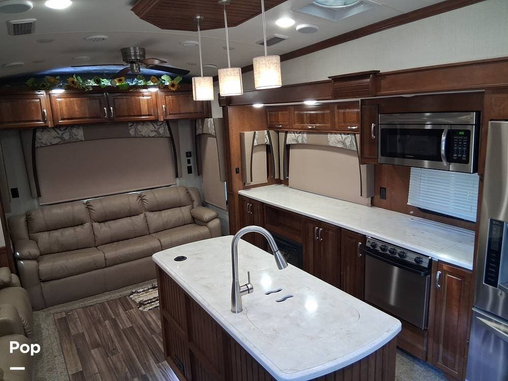 2018 Forest River Cardinal Luxury 3350RLX - Used Fifth Wheel For Sale by Pop RVs in Bay City, Michigan features Air Conditioning, Slideout, Awning, Leveling Jacks
