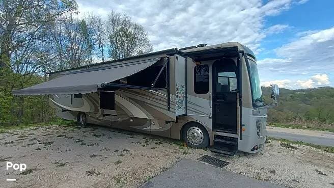 Used 2017 Holiday Rambler Endeavor 40G available in Candler, North Carolina