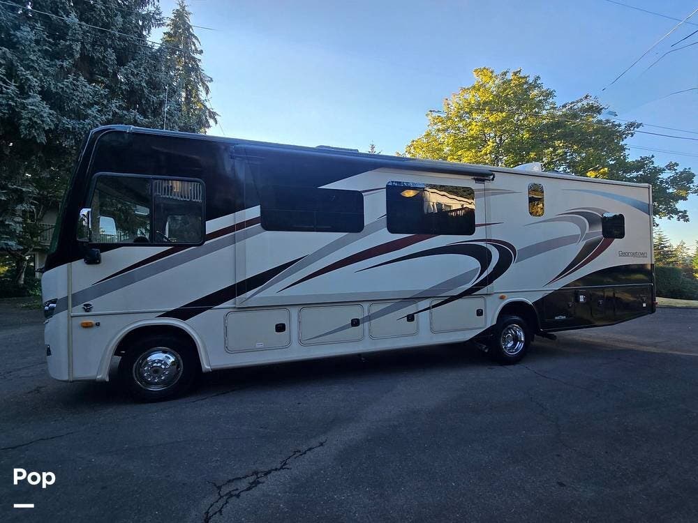2017 Georgetown GT5 31R5 by Forest River from Pop RVs in Wilsonville, Oregon