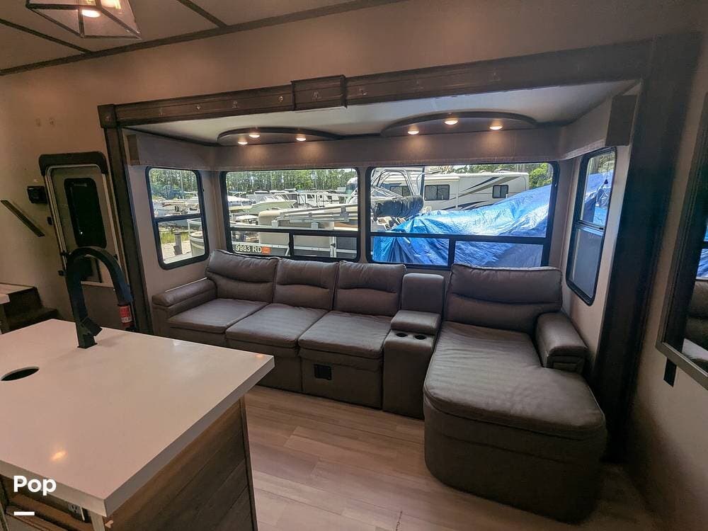 2022 Solitude 3950BH S-Class by Grand Design from Pop RVs in Saint Augustine, Florida