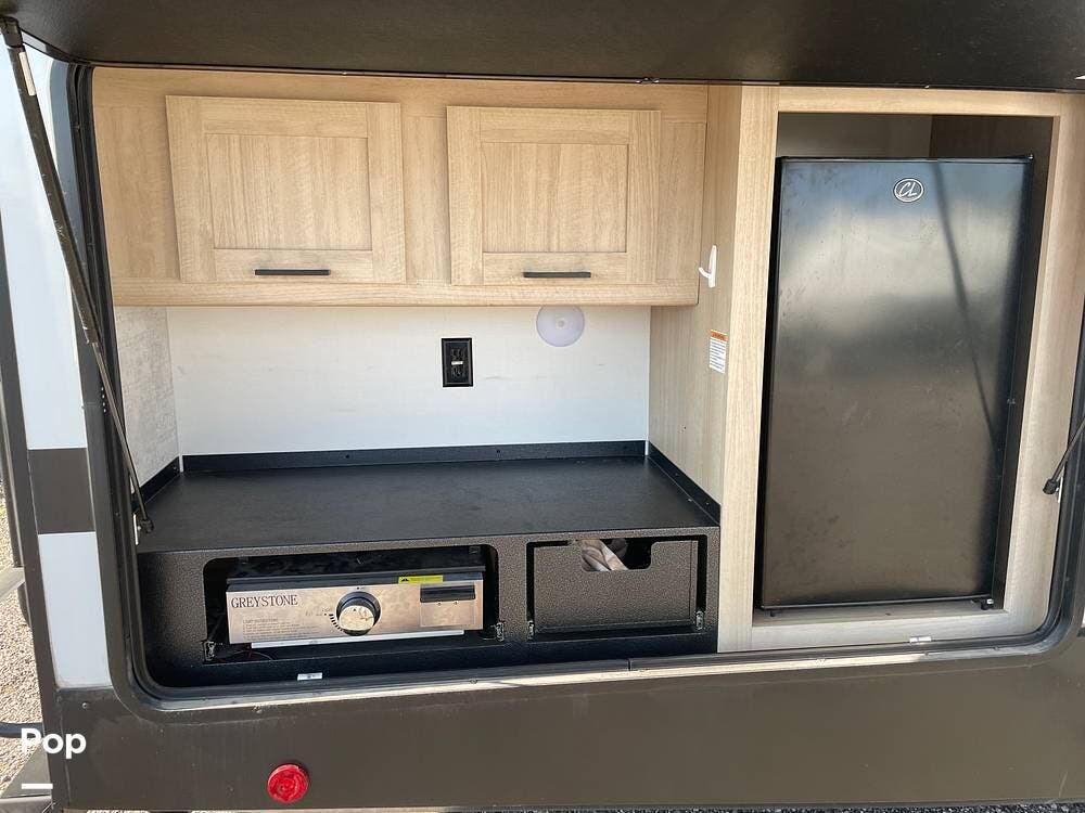 2024 Winnebago Voyage 3538BR - Used Travel Trailer For Sale by Pop RVs in Auburn Hills, Michigan features Air Conditioning, Slideout, Awning