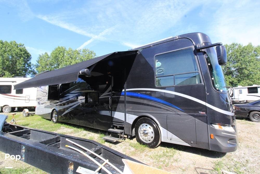 2018 Forest River Legacy 38C - Used Diesel Pusher For Sale by Pop RVs in Cincinnati, Ohio features Air Conditioning, Leveling Jacks, Generator, Slideout, Awning