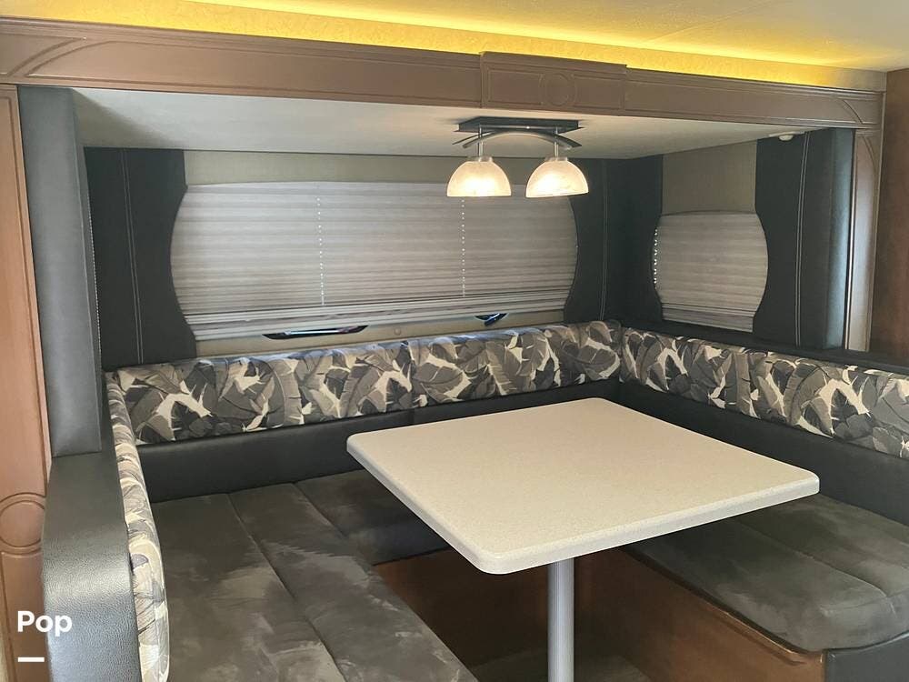 2018 Lance Lance 1995 - Used Travel Trailer For Sale by Pop RVs in Visalia, California features Leveling Jacks, Awning, Slideout, Air Conditioning