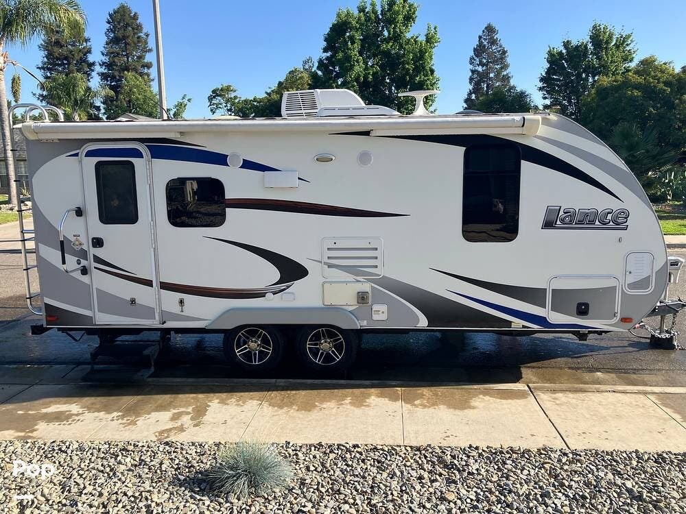 2018 Lance 1995 by Lance from Pop RVs in Visalia, California