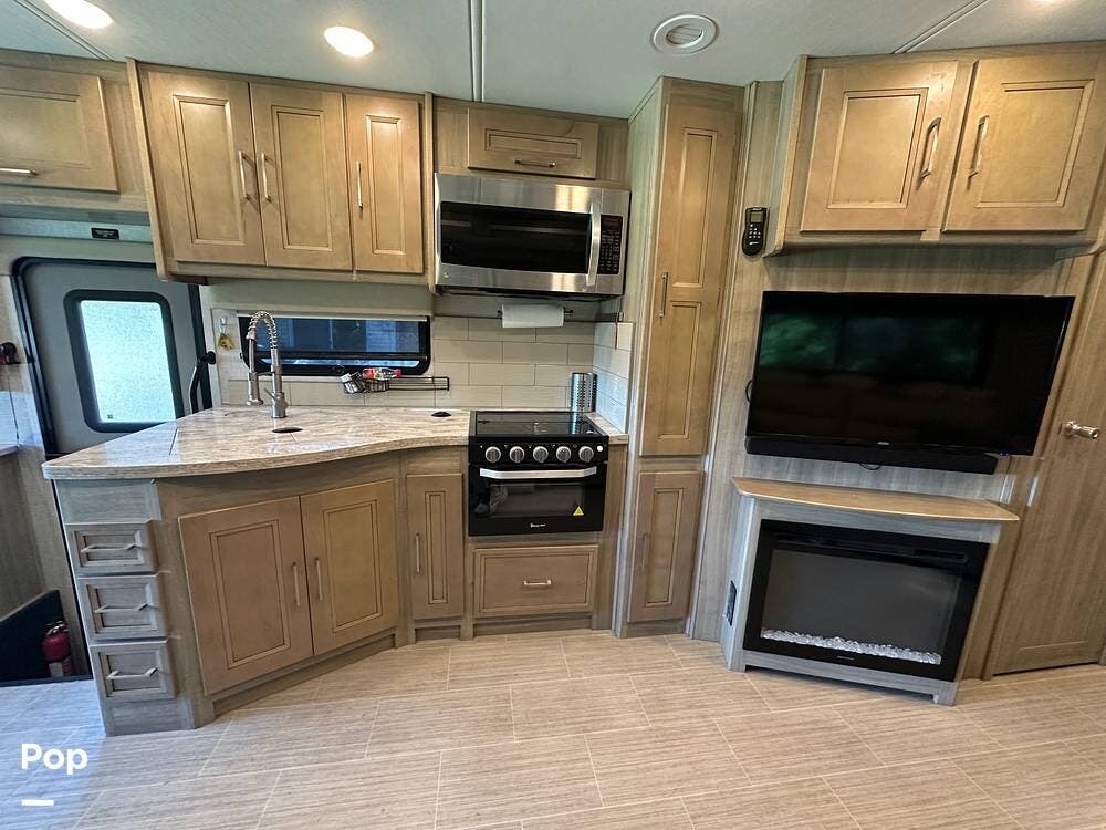 2020 Sportscoach SRS 365RB by Coachmen from Pop RVs in Saint Louis, Missouri