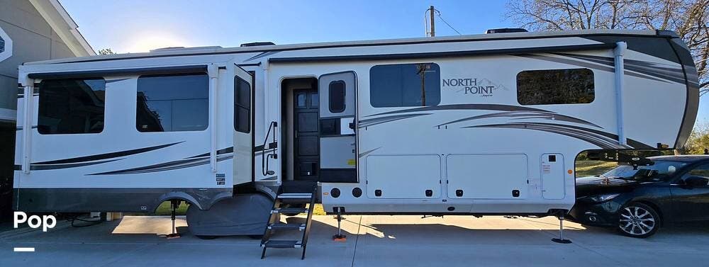 Used 2021 Jayco North Point 377RLBH available in Commerce, Texas