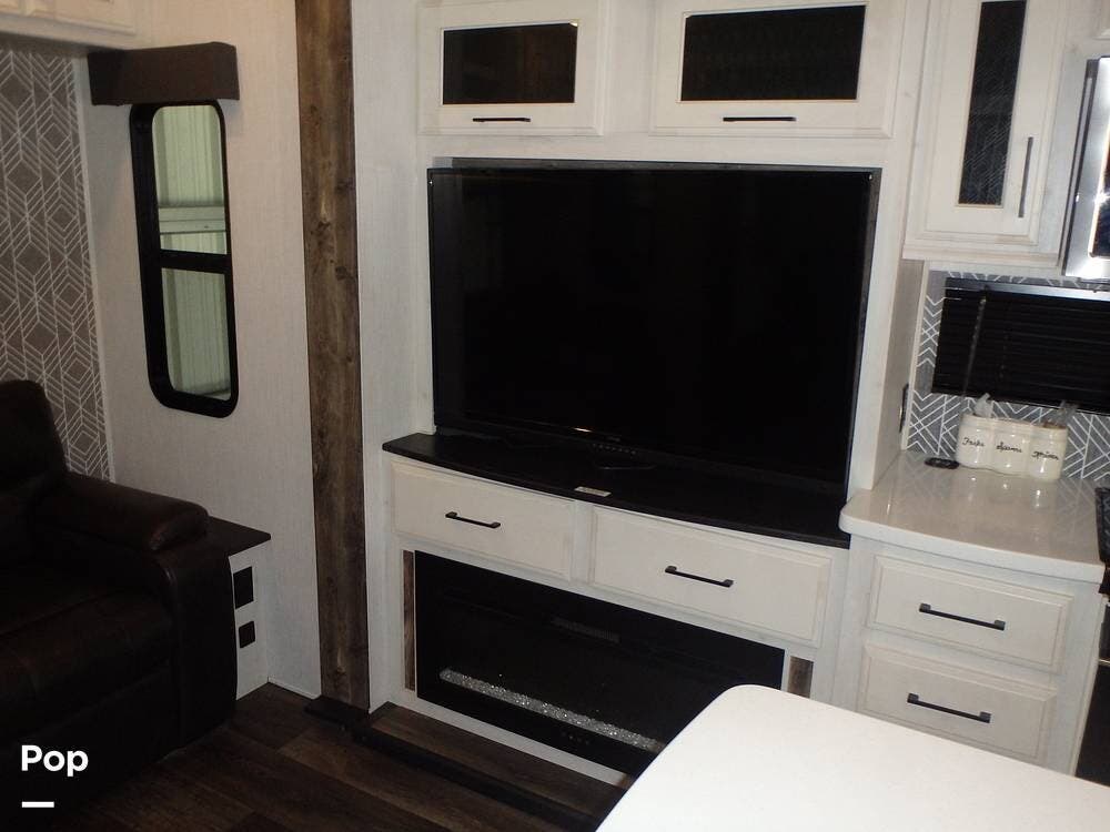 2021 Bighorn Traveler 39MB by Heartland from Pop RVs in Bay Minette, Alabama