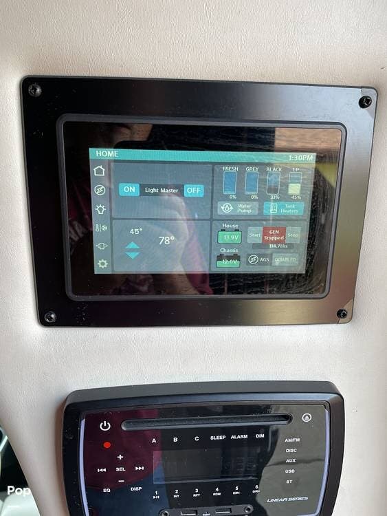 2023 Thor Motor Coach Delano 24FB - Used Class C For Sale by Pop RVs in Lansing, Michigan features Awning, Slideout, Generator, Air Conditioning