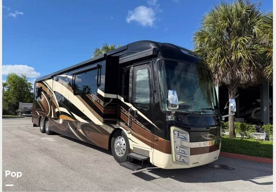 2017 Entegra Coach Anthem 44b - Used Diesel Pusher For Sale by Pop RVs in Boynton Beach, Florida features Slideout