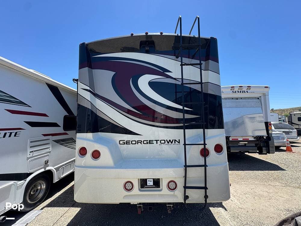 2020 GT5 Series 36B by Georgetown from Pop RVs in Valencia, California