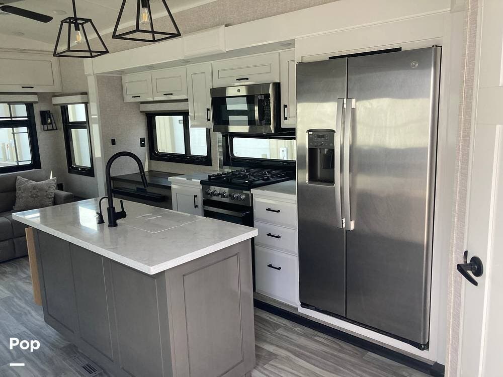 2024 Pinnacle 36FBTS by Jayco from Pop RVs in Boise, Idaho
