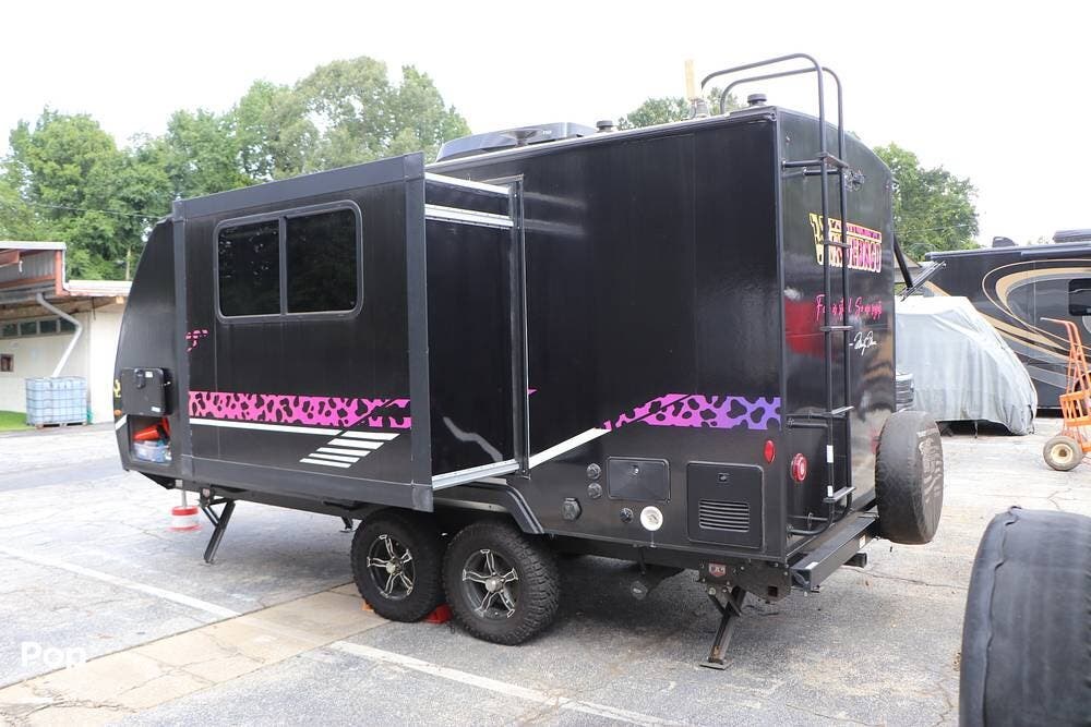Used 2022 Winnebago Micro Minnie FLX 2108FBS available in Brookhaven, Georgia