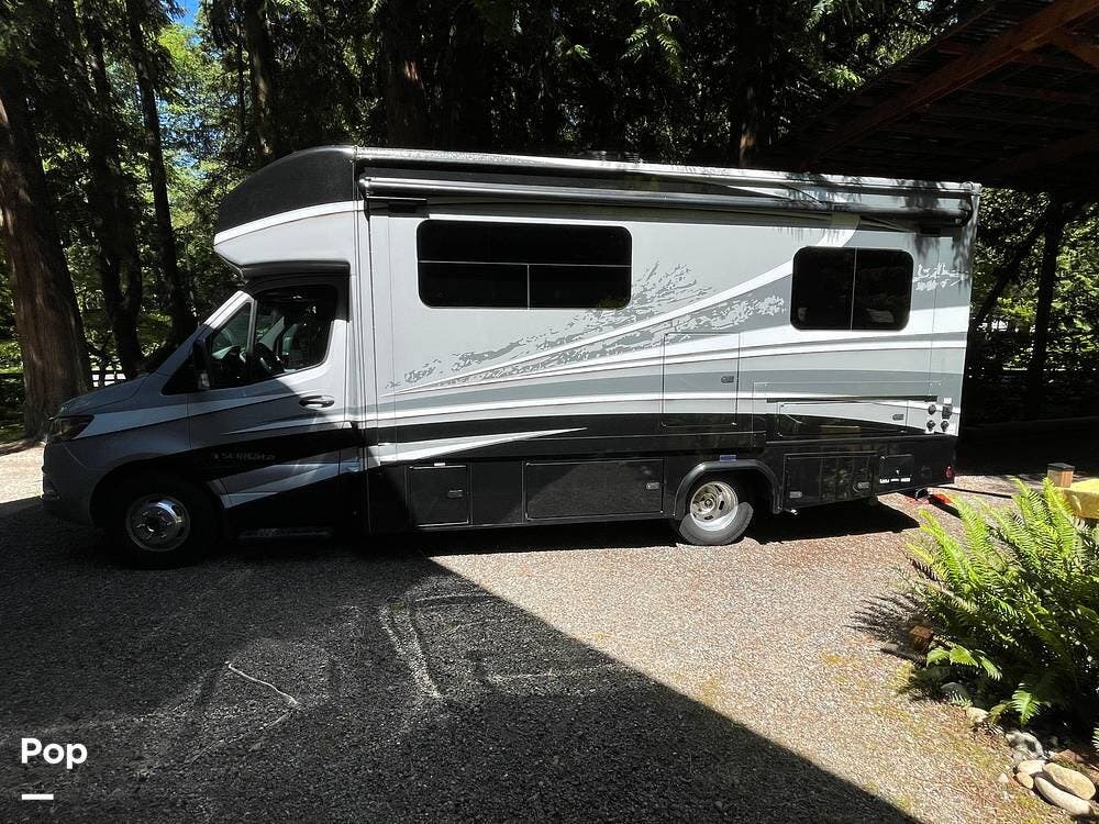 Used 2021 Dynamax Corp Isata 3 24FW available in Edmonds, Washington