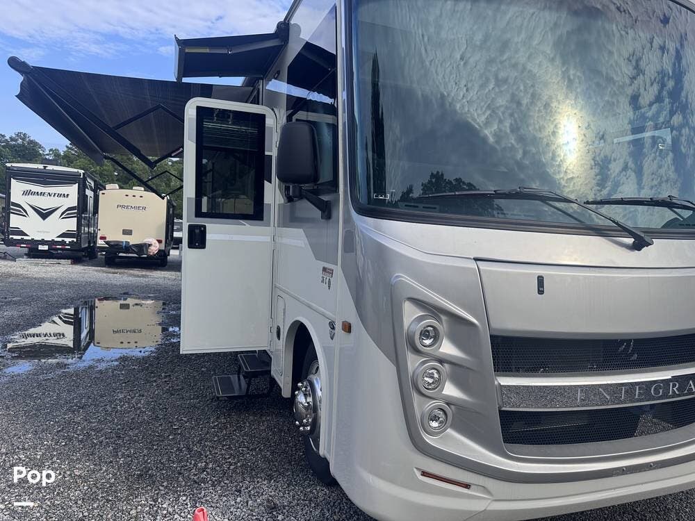 2026 Vision XL 36C by Entegra Coach from Pop RVs in Bluffton, South Carolina