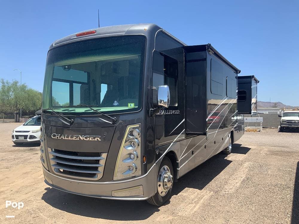 2023 Thor Motor Coach Challenger 37FH - Used Class A For Sale by Pop RVs in Mesa, Arizona features Awning, Leveling Jacks, Generator, Air Conditioning, Slideout
