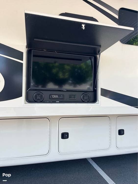2021 Precept 34G by Jayco from Pop RVs in Wood-ridge, New Jersey