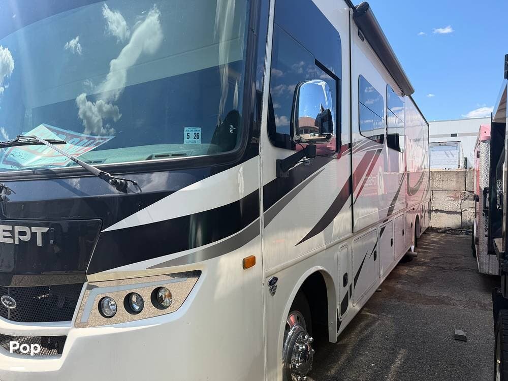 2021 Precept 34G by Jayco from Pop RVs in Wood-ridge, New Jersey