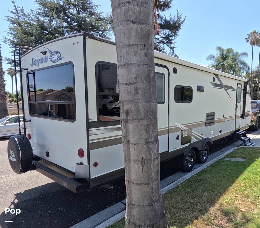 Used 2020 Jayco Jay Feather 27RL available in Anaheim, California