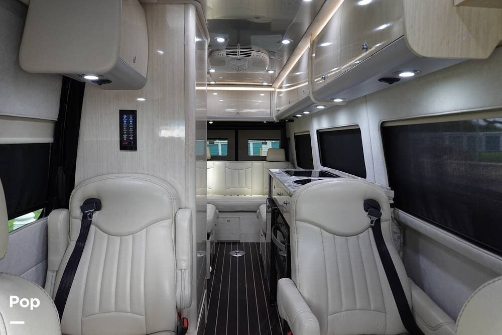 2018 Airstream Interstate EXT Lounge - Used Class B For Sale by Pop RVs in Austin, Texas features Generator, Air Conditioning, Awning