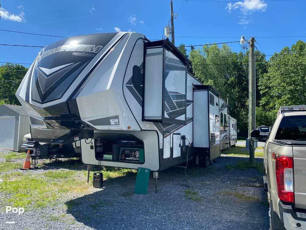 Used 2022 Grand Design Momentum 398M available in Lebanon, Pennsylvania