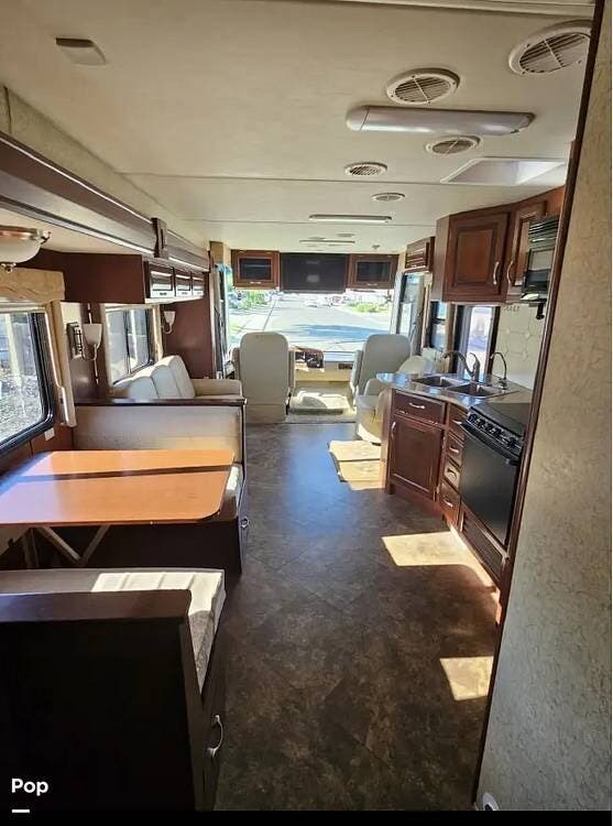 Used 2011 Newmar Bay Star 3005 available in Fairfield, California