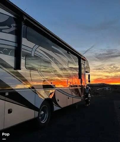 2021 Seneca 37L by Jayco from Pop RVs in Evans City, Pennsylvania