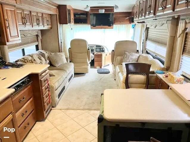 Used 2005 Fleetwood American Tradition 40W available in Pinetta, Florida