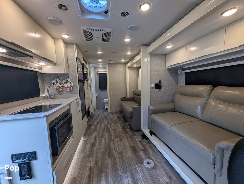 Used 2020 Tiffin Wayfarer 25RW available in Apollo Beach, Florida