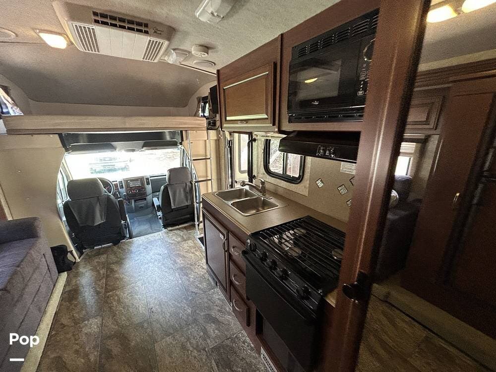 2011 Tioga Ranger 24L by Fleetwood from Pop RVs in Colleyville, Texas