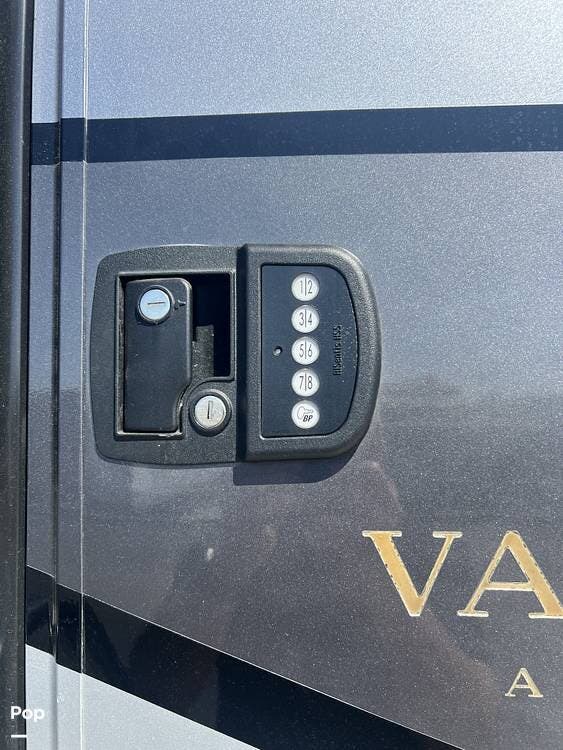 Used 2022 Vanleigh Beacon 39GBB available in Sarasota, Florida