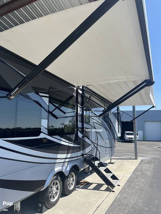 2022 Beacon 39GBB by Vanleigh from Pop RVs in Sarasota, Florida