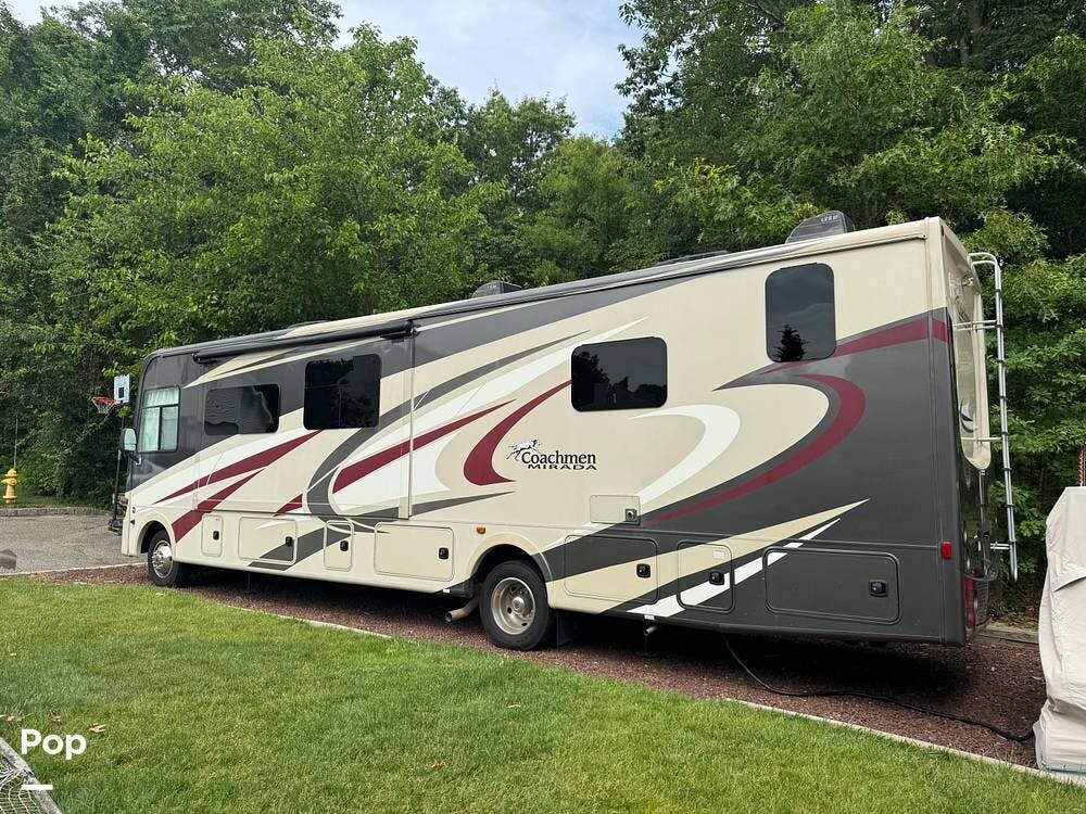 2019 Coachmen Mirada 35BH - Used Class A For Sale by Pop RVs in Brick, New Jersey features Awning, Slideout, Air Conditioning, Generator, Leveling Jacks