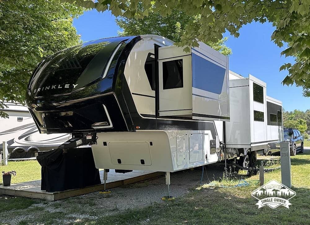 2024 Miscellaneous Brinkley Model Z 3610 - Used Fifth Wheel For Sale by Pop RVs in Benzonia, Michigan features Slideout, Awning, Air Conditioning, Leveling Jacks