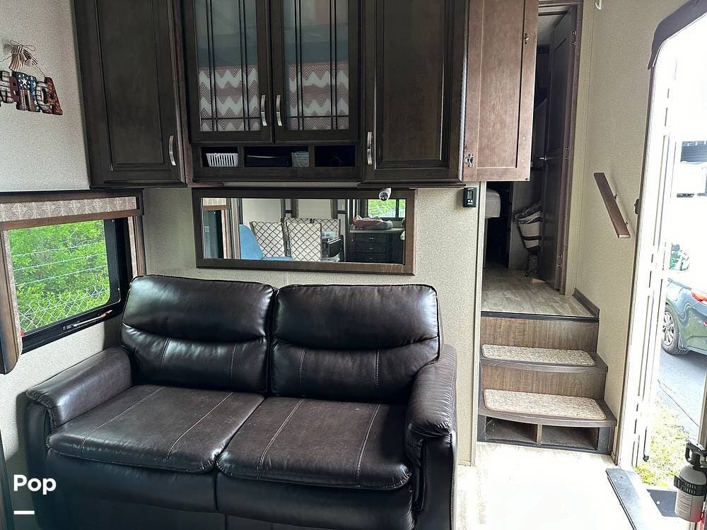 2018 Solitude 344GK by Grand Design from Pop RVs in Sneads Ferry, North Carolina