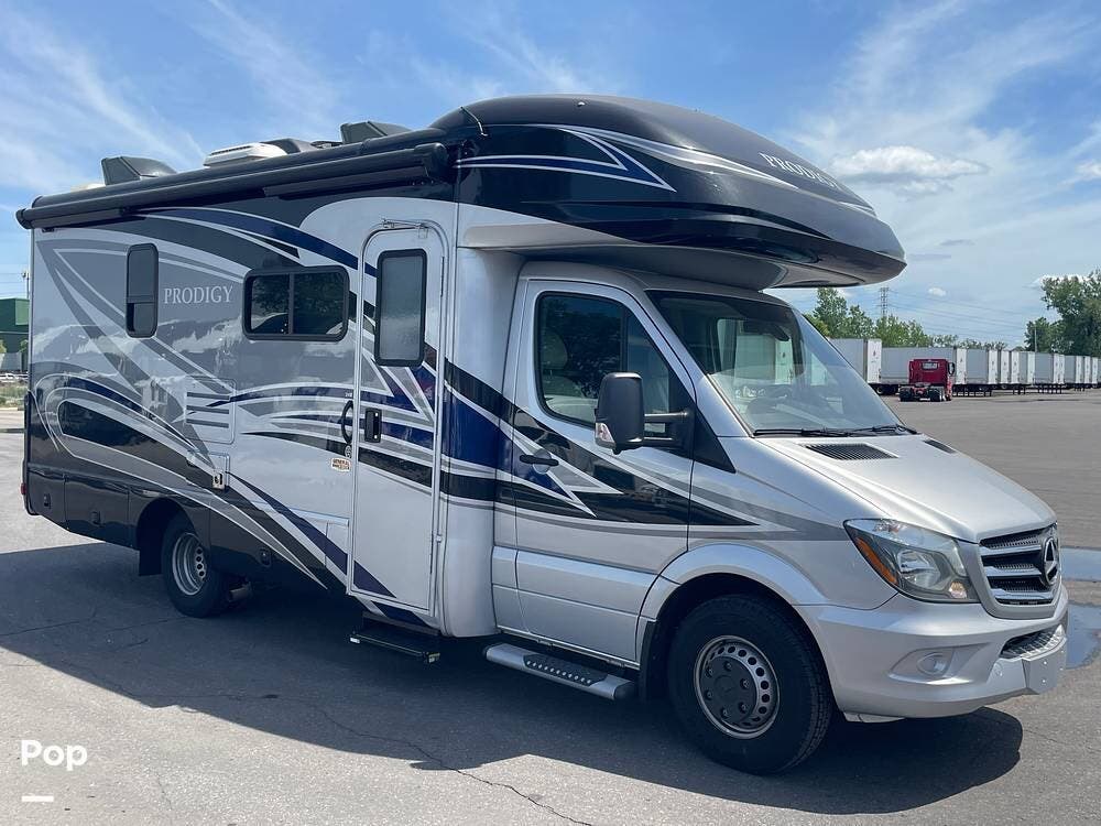 2019 Holiday Rambler Prodigy Holiday Rambler  24B - Used Class C For Sale by Pop RVs in Warren, Michigan features Awning, Slideout, Generator, Air Conditioning