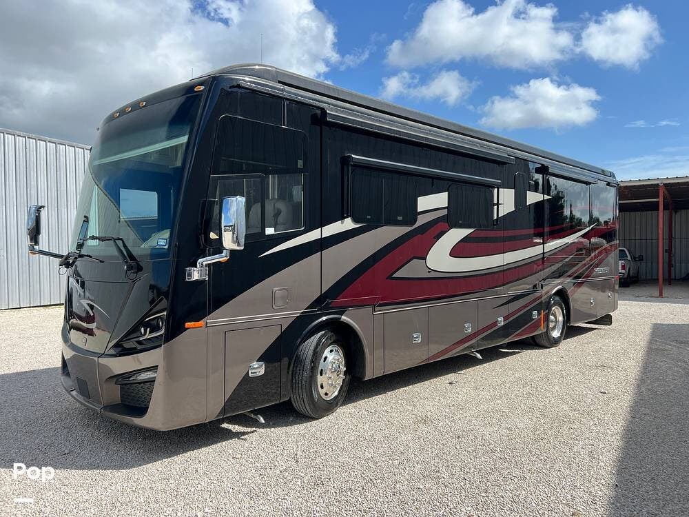 2023 Tiffin Phaeton 37BH - Used Diesel Pusher For Sale by Pop RVs in Georgetown, Texas features Slideout, Generator, Leveling Jacks, Awning, Air Conditioning