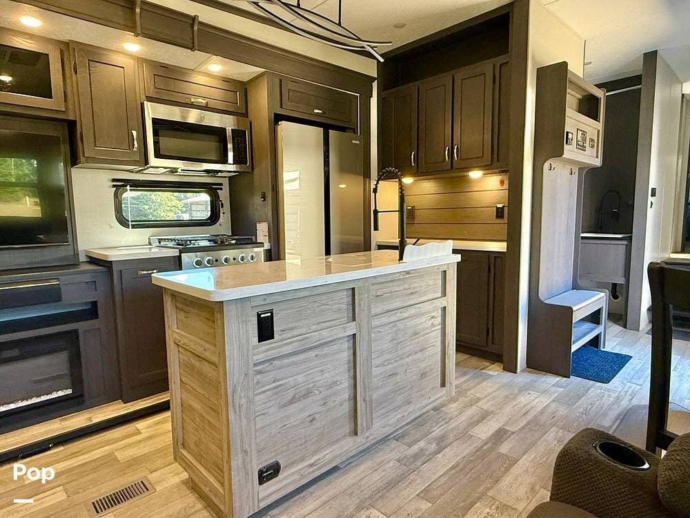 Used 2025 Coachmen Brookstone 370 RLLO available in Montesano, Washington