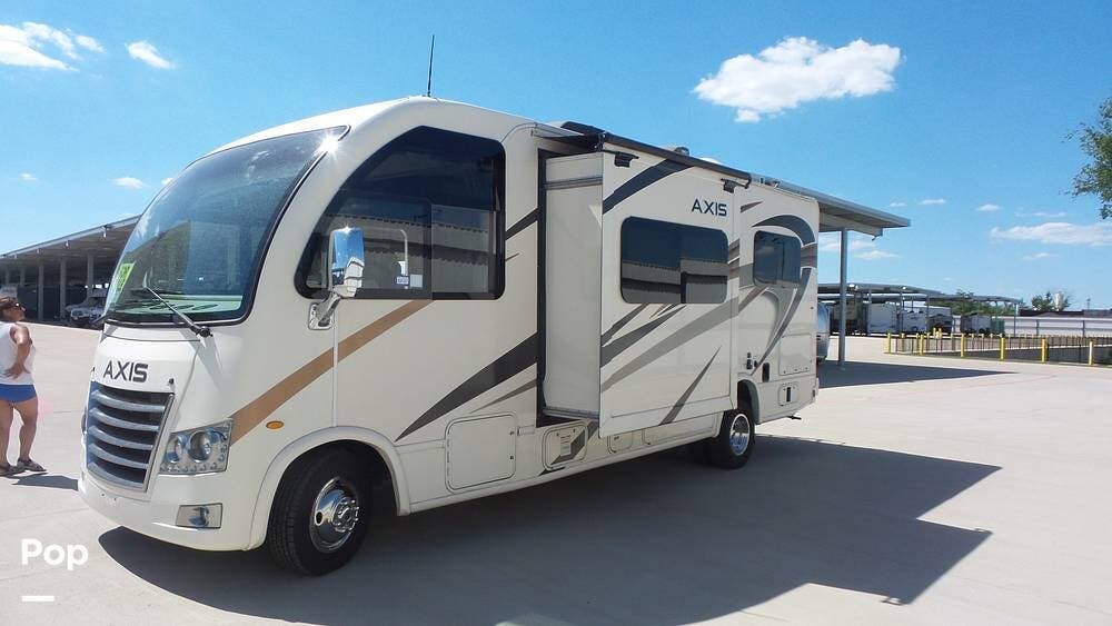 2021 Thor Motor Coach Axis 24.1 - Used Class A For Sale by Pop RVs in Lewisville, Texas features Air Conditioning, Generator, Slideout, Awning