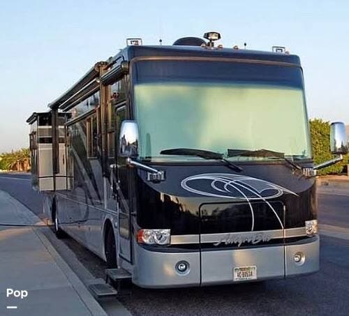2008 Tiffin Allegro Bus 40 QSP - Used Diesel Pusher For Sale by Pop RVs in Surprise, Arizona features Slideout, Generator, Leveling Jacks, Awning, Air Conditioning